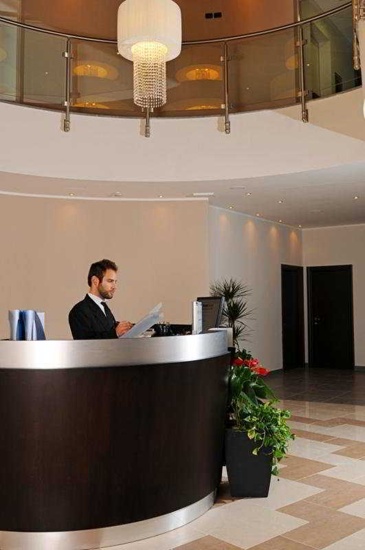 Hotel Fiera Rimini Exteriör bild